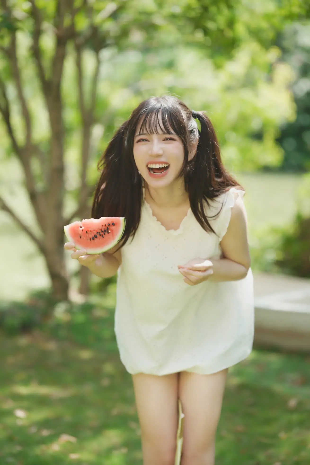 [YITUYU] 2022.09.05 Vol.1877 – Summer Girl and Watermelon Two plus six#[39P]-25