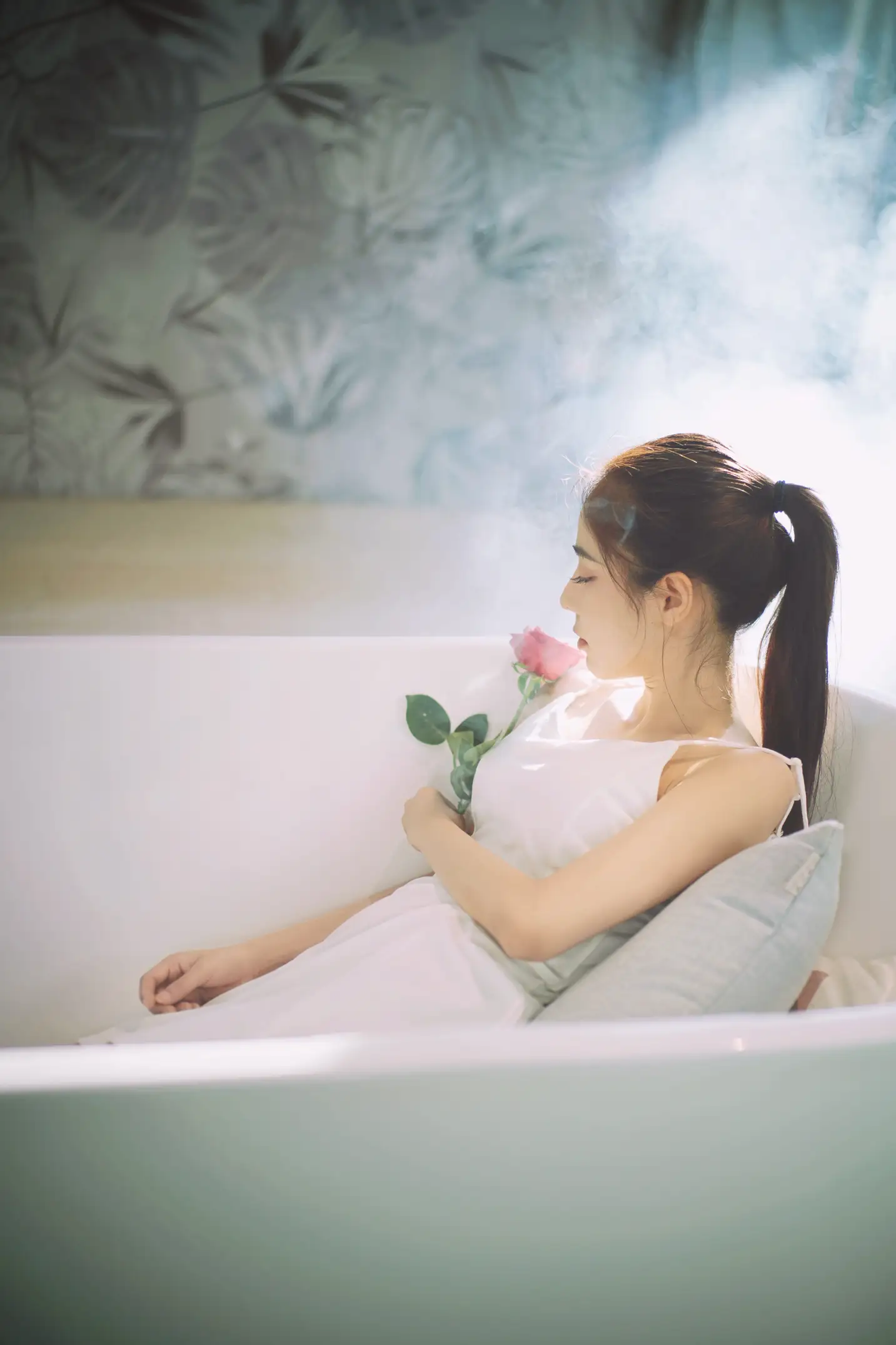 [YITUYU] 2022.09.03 Vol.1858 – Crazy Bathtub balls#[23P]-8