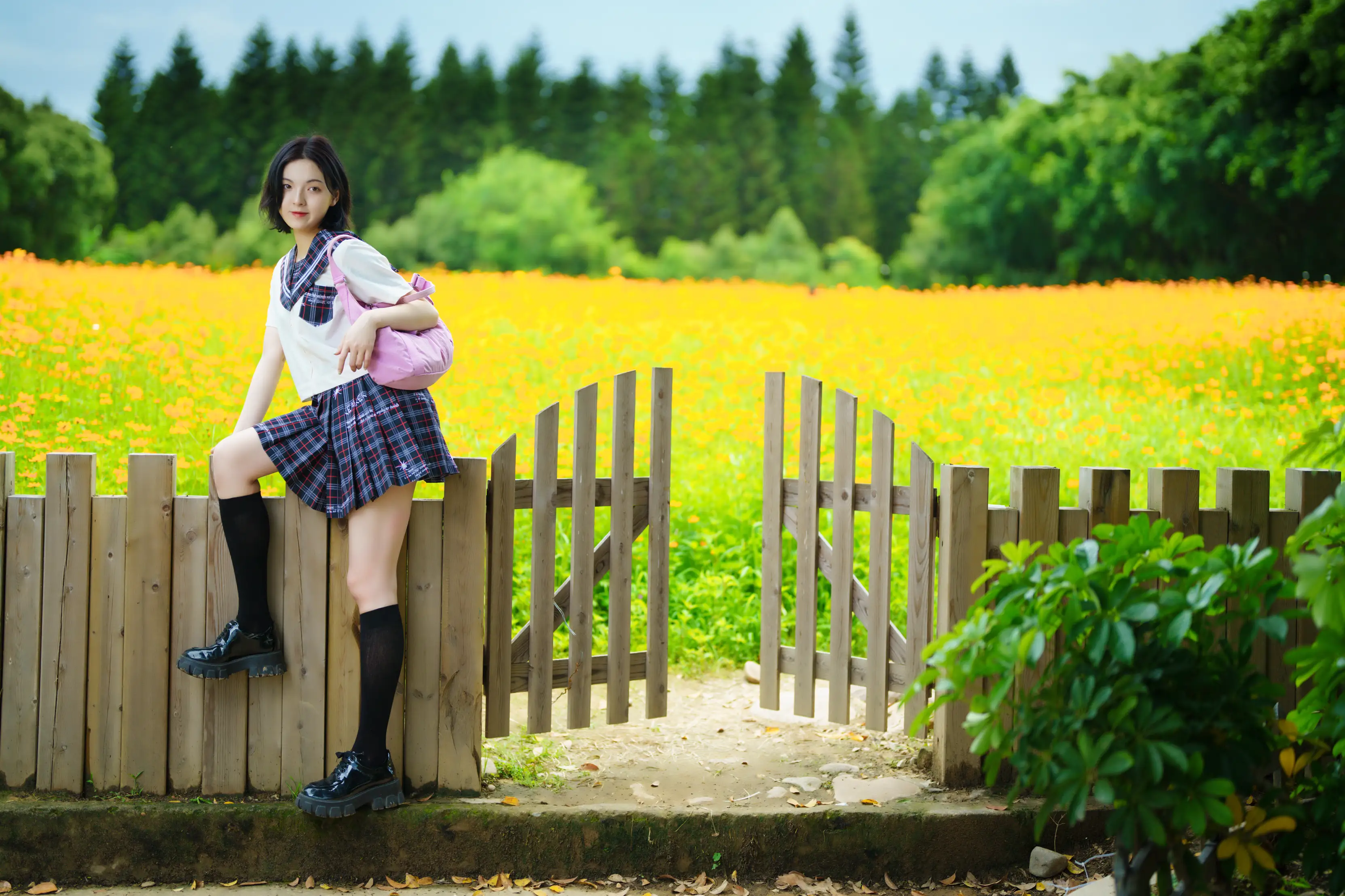 [YITUYU] 2021.11.12 Vol.441 – JK girl in the flower field dudu#[51P]-22