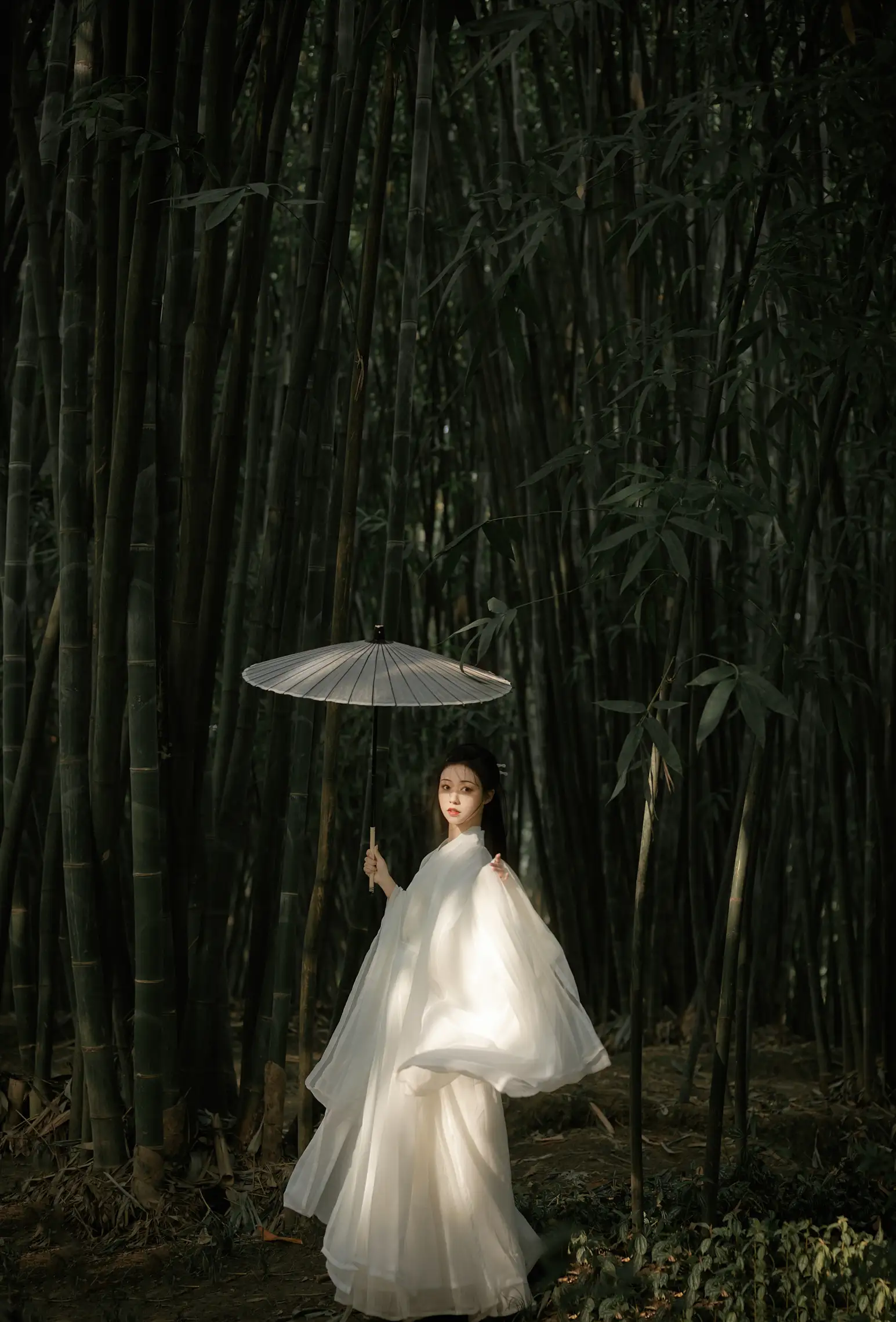 [YITUYU] 2022.08.19 Vol.1743 – Bamboo Light Li Yiyi#[22P]-11